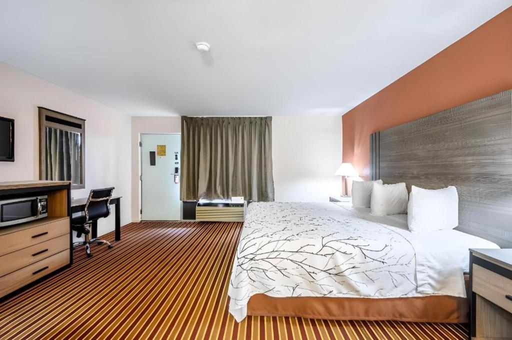 Americas Best Value Inn Heflin Екстериор снимка
