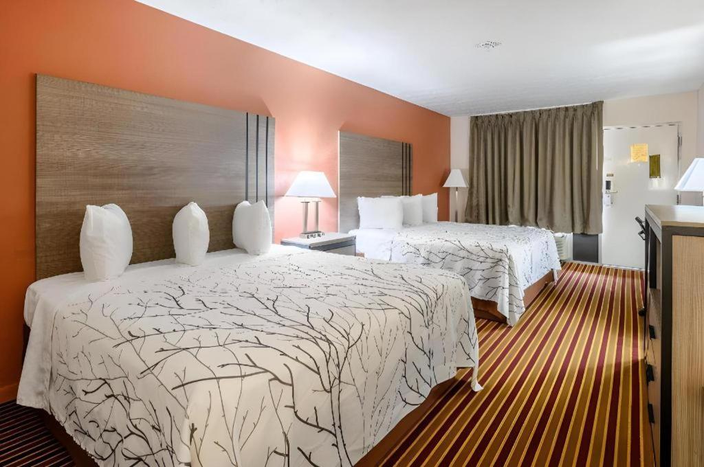Americas Best Value Inn Heflin Екстериор снимка
