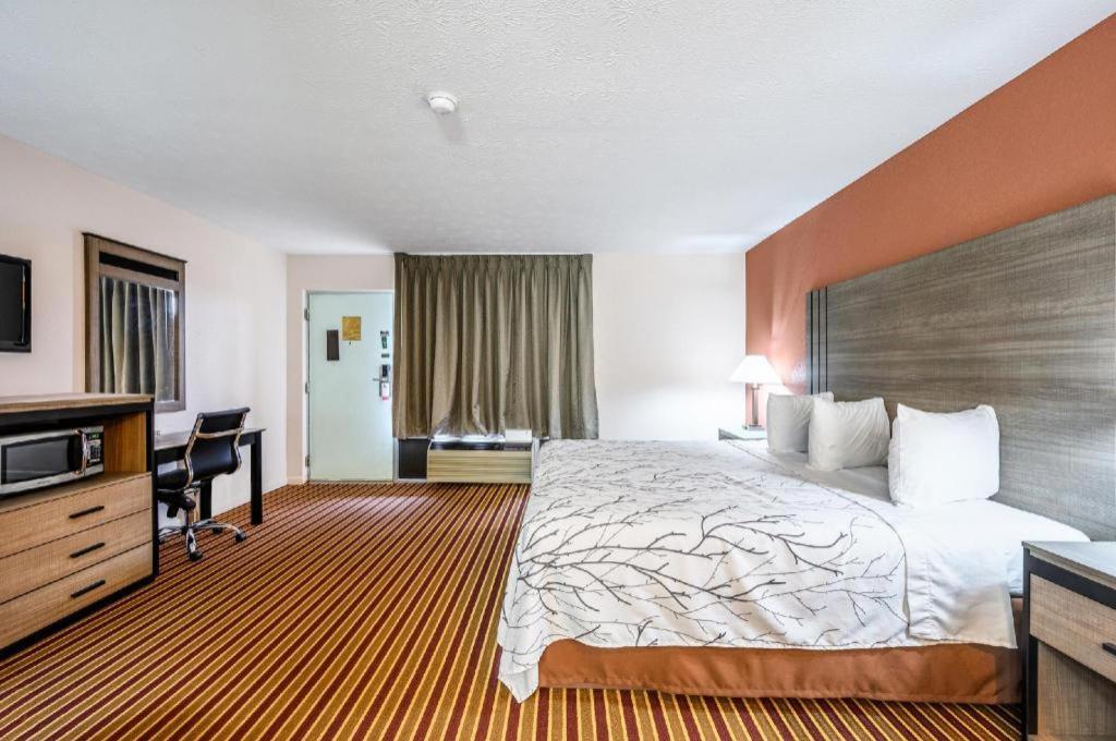 Americas Best Value Inn Heflin Екстериор снимка